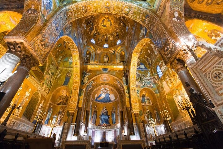 Palermo Walking Tour & Guided Visit to Palazzo dei Normanni — Historic Center Highlights photo 2