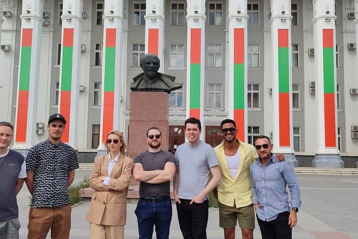 Day Trip to Transnistria and Bender Fortress from Chișinău: Soviet Relics and Riverfront History photo 3