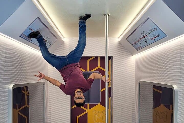 Museum of Illusions Dubai: Private Transfers & 2-Hour Interactive Experience photo 3