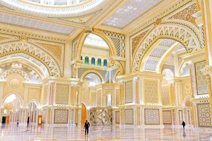 Abu Dhabi guided tour: Qasr Al Watan & Qasr Al Hosn with local lunch photo 2