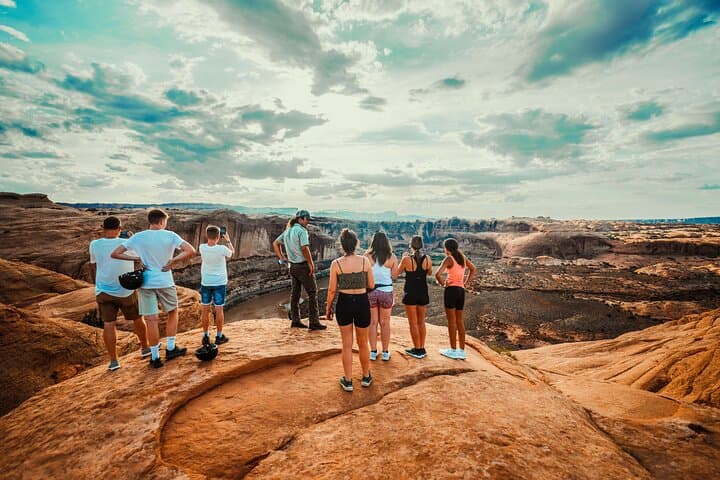 Conquer Moab’s Hell’s Revenge: Private U-Drive 4x4 Adventure on Iconic Trails