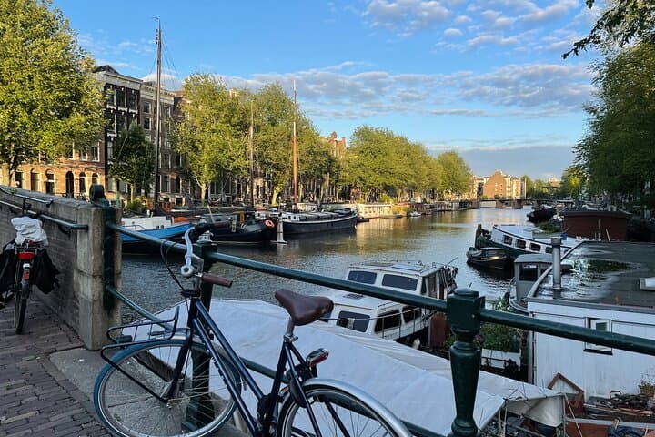 Amsterdam Highlights Walking Tour — Dam Square, Jordaan & Red Light District