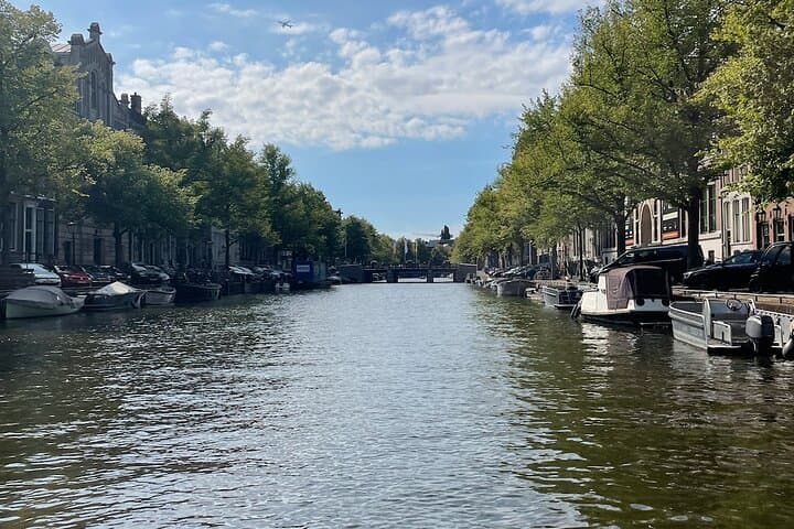 Amsterdam Highlights Walking Tour — Dam Square, Jordaan & Red Light District photo 5