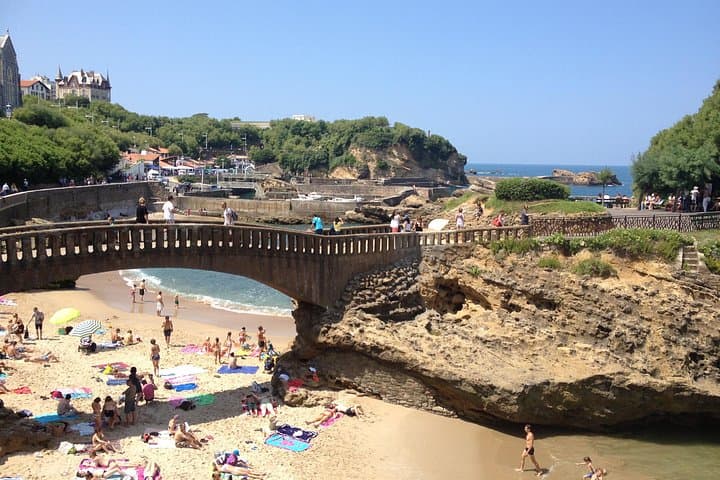 Bordeaux to San Sebastián: Scenic Private Transfer via Biarritz & Saint-Jean-de-Luz photo 2
