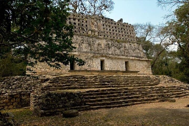 Bonampak and Yaxchilan Day Tour: Explore Maya Murals and River Temples photo 5