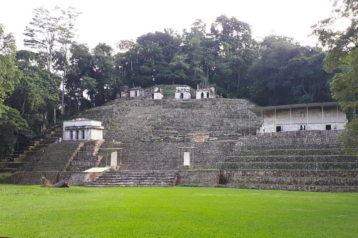Bonampak and Yaxchilan Day Tour: Explore Maya Murals and River Temples photo 6