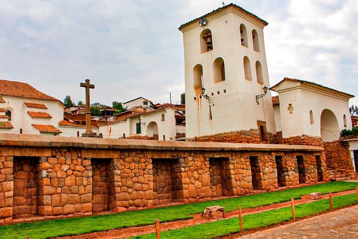 Sacred Valley, Moray & Machu Picchu: 2-Day Andean Textile and Archaeology Tour photo 3