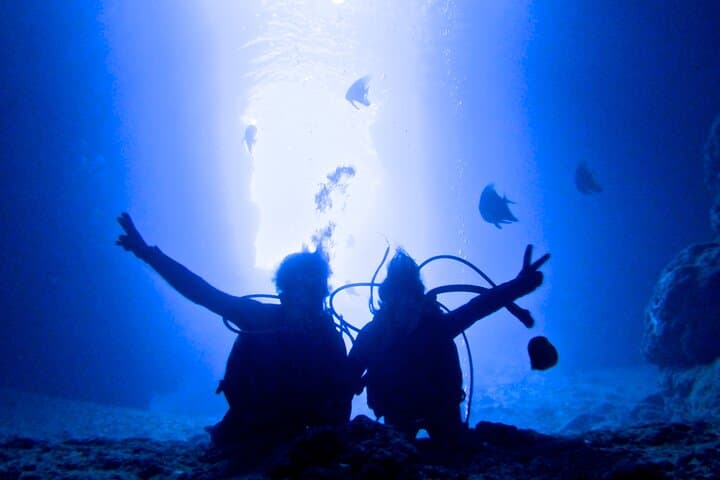 Private Blue Cave Diving Tour in Onna, Okinawa — Guided Boat Dive with 4K Photos photo 5