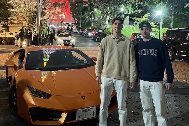 Lamborghini Huracan Tokyo Photo Tour — 1-Hour Iconic Drive photo 4