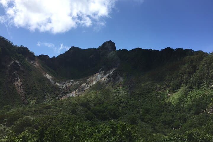 Full-Day Green-Season Hiking Around Sapporo with Onsen Relaxation photo 5