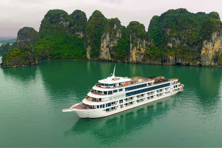 Boss Cruise: 3-Day Halong Bay Luxury Cruise from Hanoi photo 1