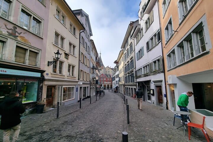 Zurich Old Town Audio Detective Rally — Private Puzzle Walk photo 6