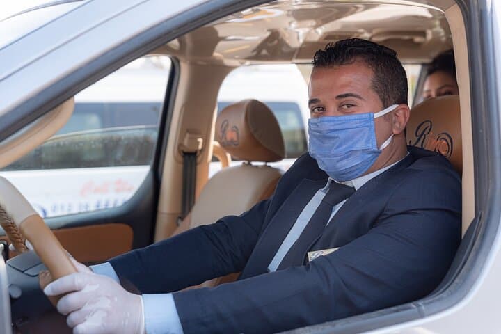 Private Dubai Airport Transfer — 24/7 Arrival & Departure Service to Downtown photo 2