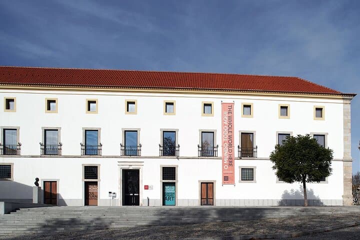 Évora Jewish History Private Walking Tour — Chapel of Bones & Medieval Quarter photo 2