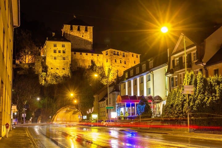 Feldkirch Christmas Private Walking Tour: Marktgasse, Schattenburg & Holiday Lights photo 3