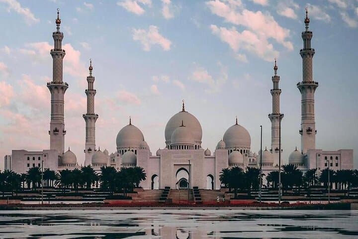 Abu Dhabi City Tour with Etihad Towers: Full-Day Private Cultural & Architectural Highlights photo 2