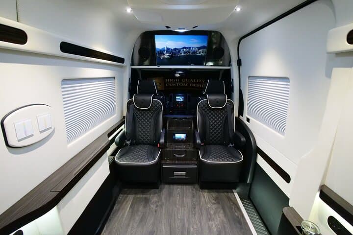 Luxury NJ Shore Wine Tour & Sprinter Transfer to Willow Creek Winery photo 5
