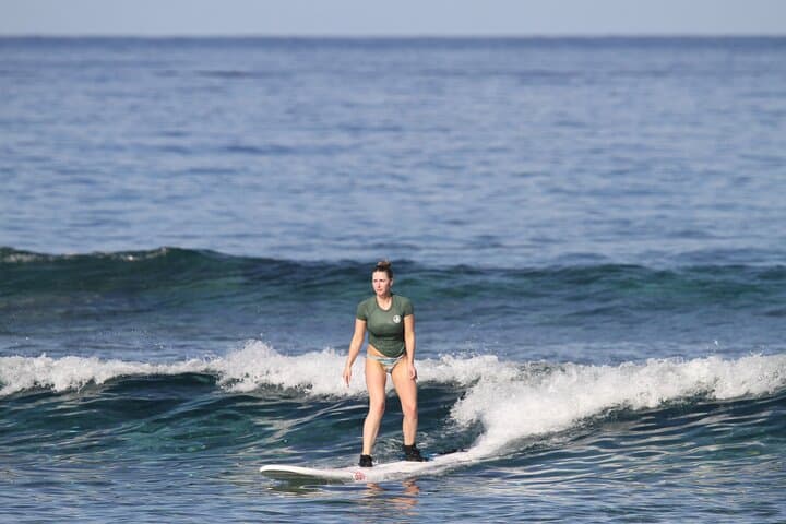 Kona Group Surf Lessons at Kahaluu Beach Park — Learn to Surf in Kailua-Kona photo 4