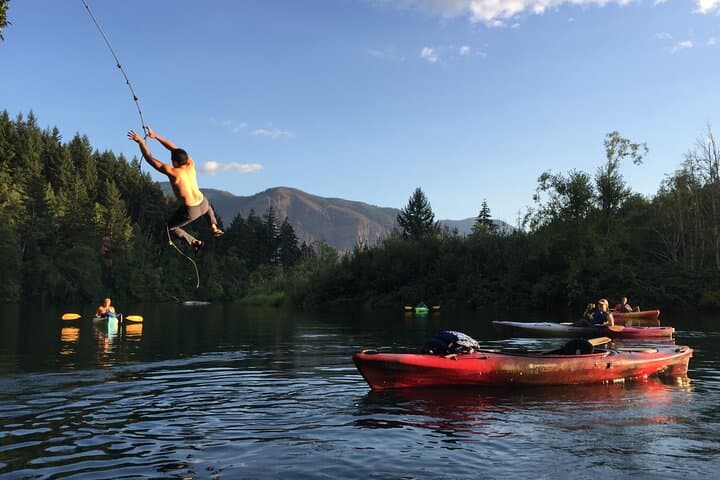 Columbia River Gorge Kayak Tour: 2-Hour Guided Paddle with Wildlife Viewing photo 5