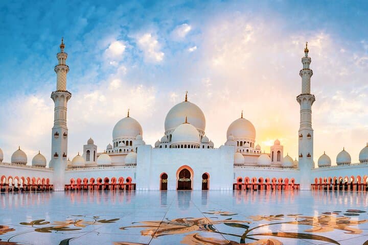 Sheikh Zayed Grand Mosque and Ferrari World Day Trip from Dubai