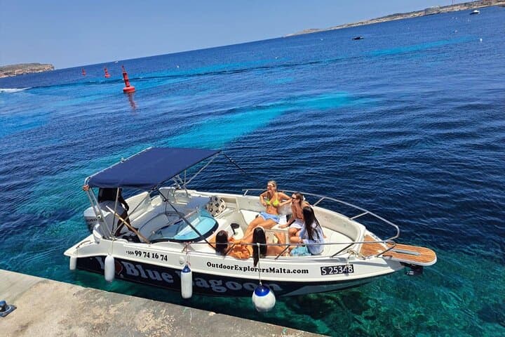 private-boat-charter-comino-gozo-blue-lagoon-malta photo 2