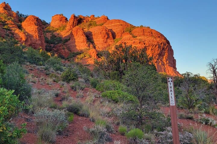Sedona Scenic Sunset Tour: Semi-Private Red Rocks Photo & Sunset Viewing photo 6