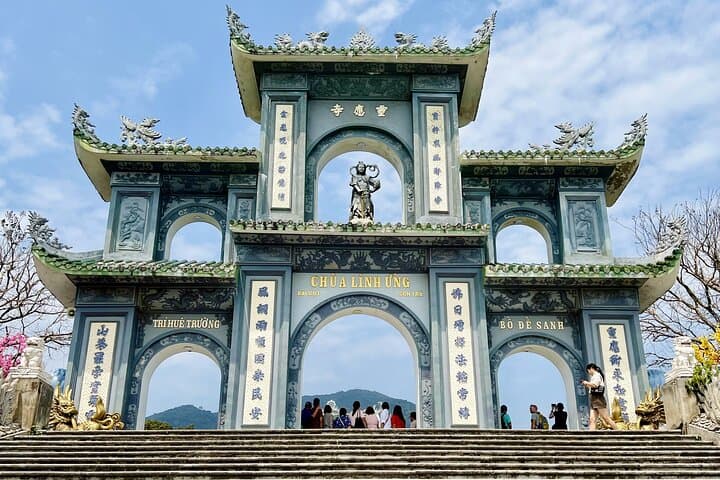 Classic Da Nang Tour: Marble Mountains & Son Tra Peninsula Day Trip