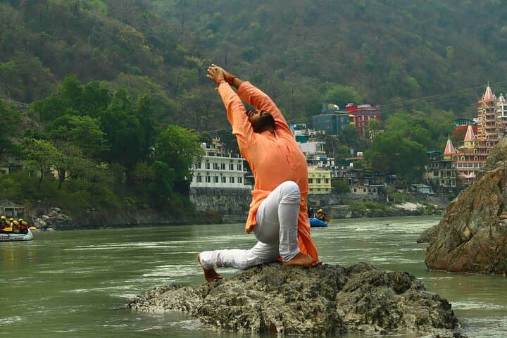 Sunrise Ganges Yoga and Morning Walk in Rishikesh photo 2