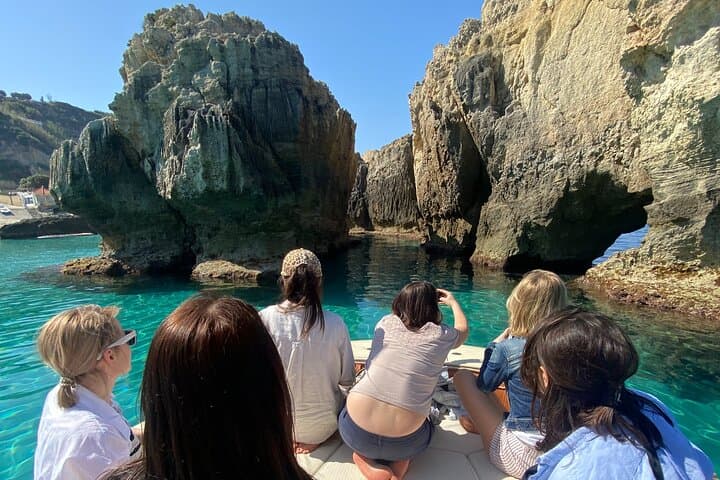 Tropea Costa Degli Dei 3-Hour Boat Trip — Shared Scenic Cruise with Snorkeling & Aperitif