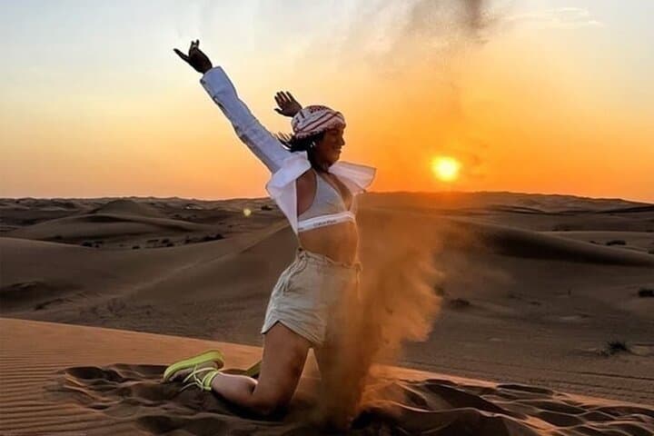 Dubai Dune Bashing and VIP Desert Camp: BBQ, Shows & Optional Quad Biking