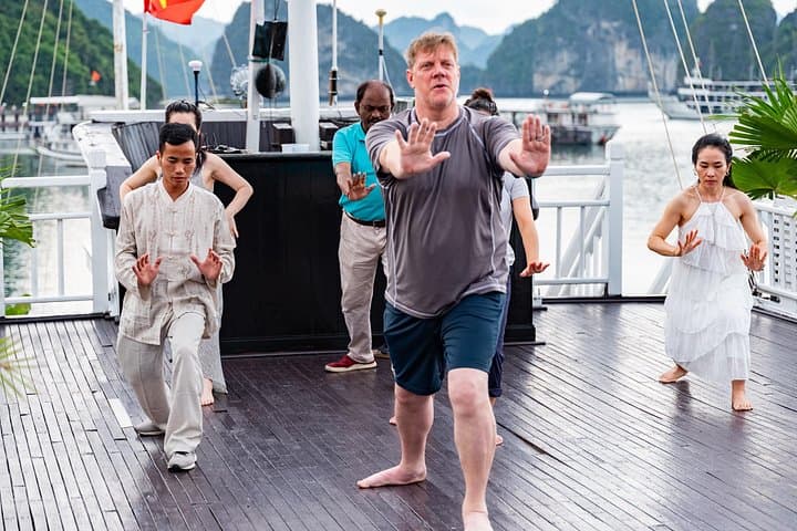 Catherine 6-Star Halong Bay Cruise: 3-Day Luxury Cruise with Kayaking & Sung Sot Cave photo 3