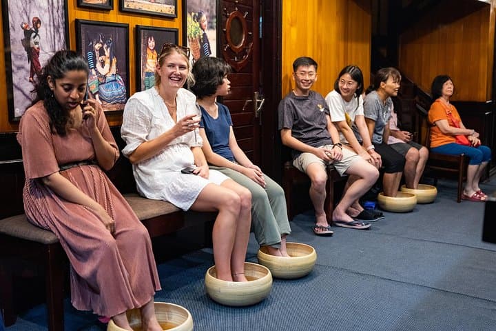 Catherine 6-Star Halong Bay Cruise: 3-Day Luxury Cruise with Kayaking & Sung Sot Cave photo 4