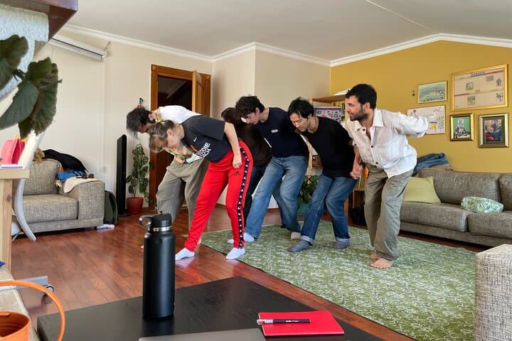 Halay at Home: Traditional Turkish Wedding Dance Workshop in Istanbul photo 5