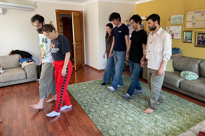 Halay at Home: Traditional Turkish Wedding Dance Workshop in Istanbul photo 6