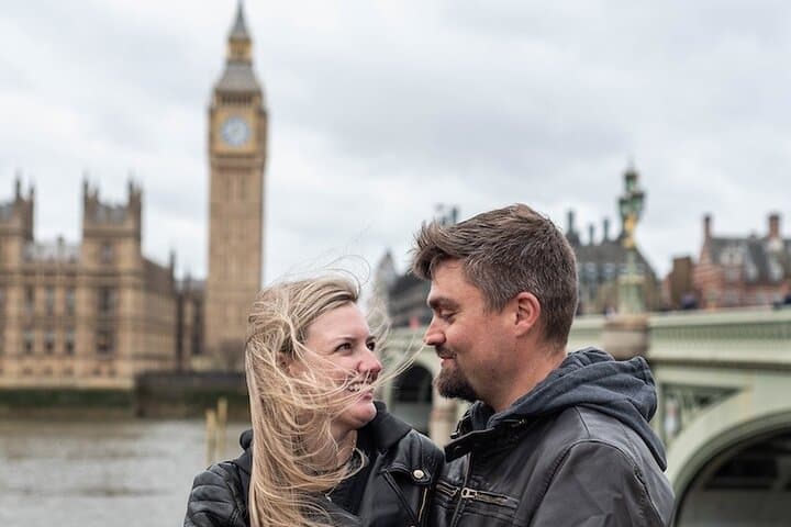 Private Photoshoot in London: Professional City Portrait Session photo 2