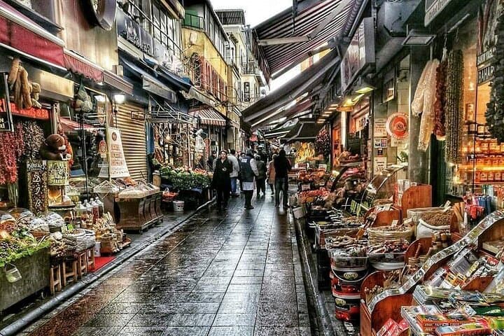 Private Bosphorus Cruise & Kadıköy Food Tasting — Istanbul Yacht Tour photo 1