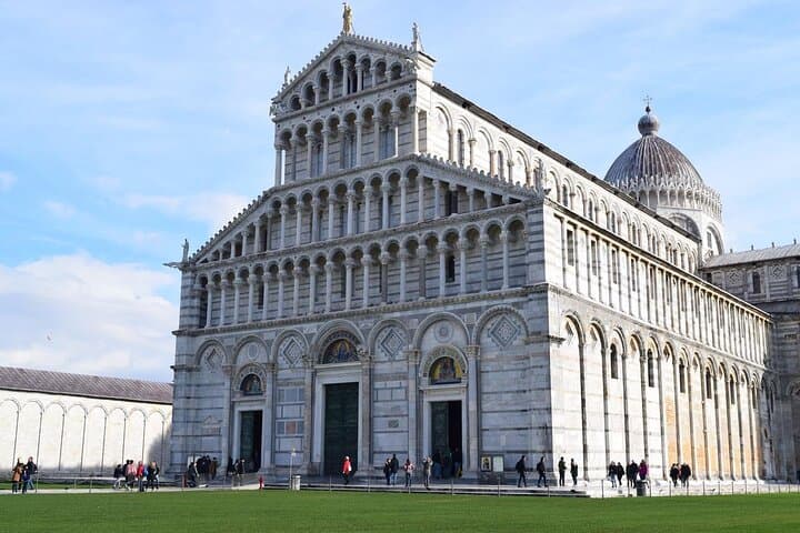 Half-Day Shore Excursion to Pisa and the Leaning Tower from Livorno photo 2