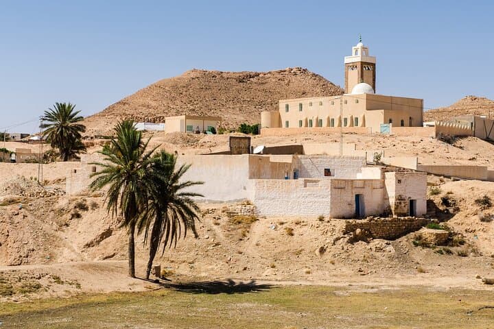 Great Raid of Southern Tunisia: 3-Day Matmata, Douz & Tozeur Sahara Tour photo 4