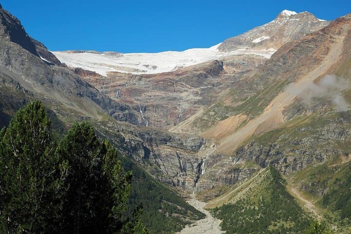 Grand Rail Tour of Switzerland: 10-Day Glacier, Bernina & Gornergrat Experience photo 2
