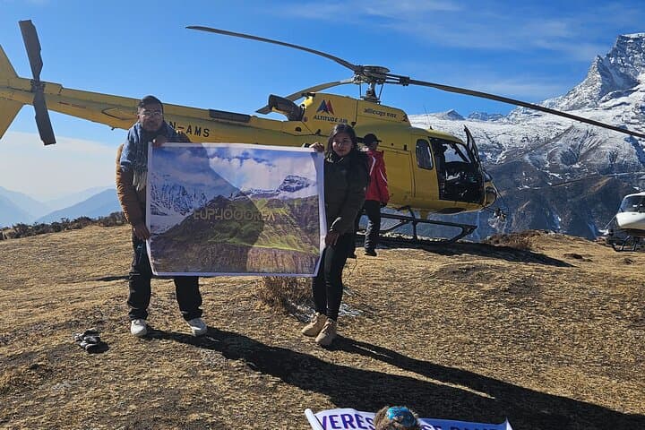 Everest Helicopter Tour with Guaranteed Landings — Lukla, Kala Patthar & Pheriche Scenic Flight photo 4
