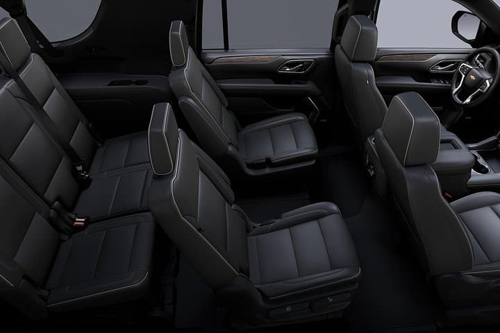Chicago Luxury SUV Airport Transfer: O'Hare & Midway One-Way Chauffeur Service photo 4
