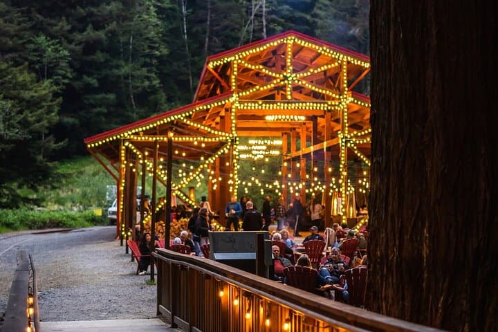 Glen Blair Bar: Skunk Train Nighttime Redwoods Bar & Live Music photo 5