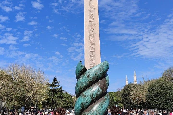 Skip Lines with Local Guide Taha — Private Old City Walking Tour of Istanbul photo 4