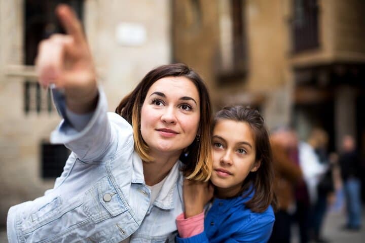 Calming Family Walking Tour in Capri — Private 2-Hour Scenic Stroll