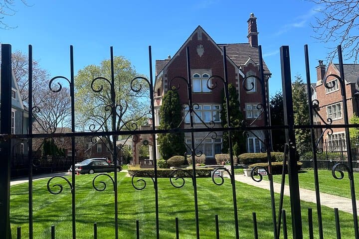Chicago South Side Soul House Tour: Private 2-Hour Cultural Drive photo 1