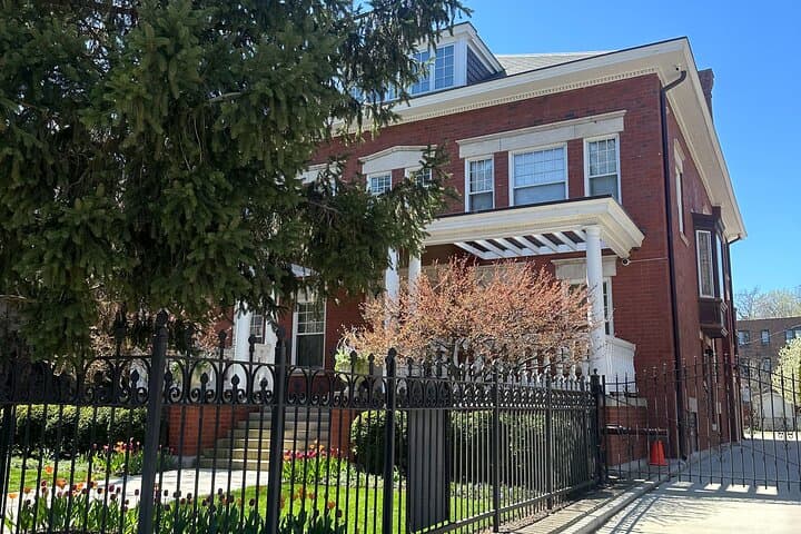 Chicago South Side Soul House Tour: Private 2-Hour Cultural Drive photo 2