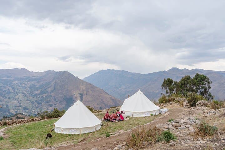 Andean Glamping in Pisac: 2-Day Cultural Stay with Local Families photo 4