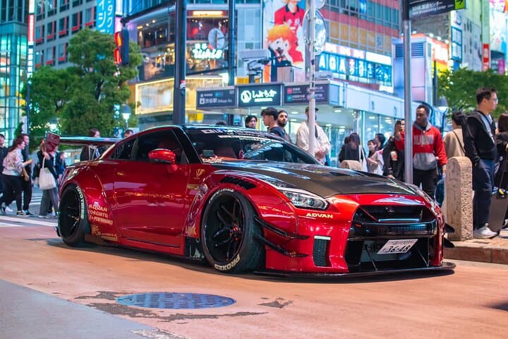 Liberty Walk Nissan GTR Tokyo Tour: 90-Minute Supercar Photo Drive to Tokyo Tower & Shibuya