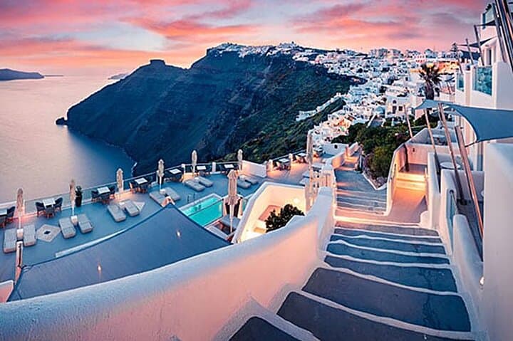Santorini Private Tour: Private Driver-Guide to Oia, Akrotiri, Red Beach & Caldera Views photo 2