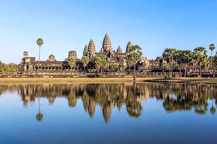 23-Day Southeast Asia Adventure: Vietnam, Cambodia & Thailand Highlights photo 3